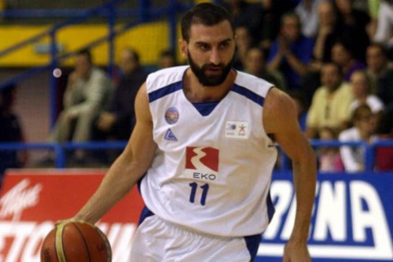 Κηφισιά: «Ματιές» σε Λιακόπουλο