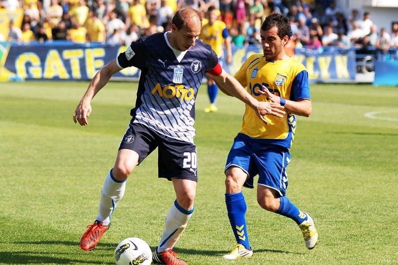 Σκούφαλης: «Να βοηθήσω τον Παναρκαδικό»