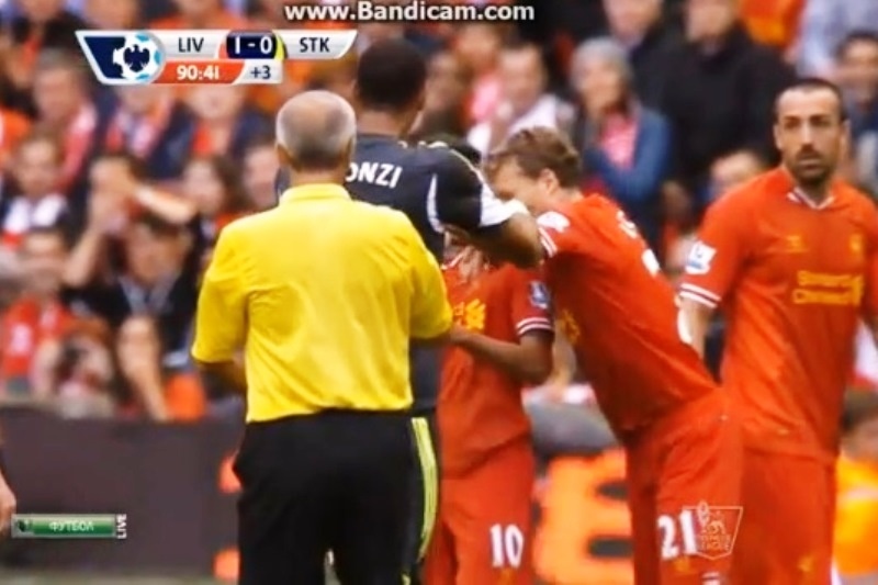 Δεν πλήρωσε τα νεύρα του ο Νζονζί (video)