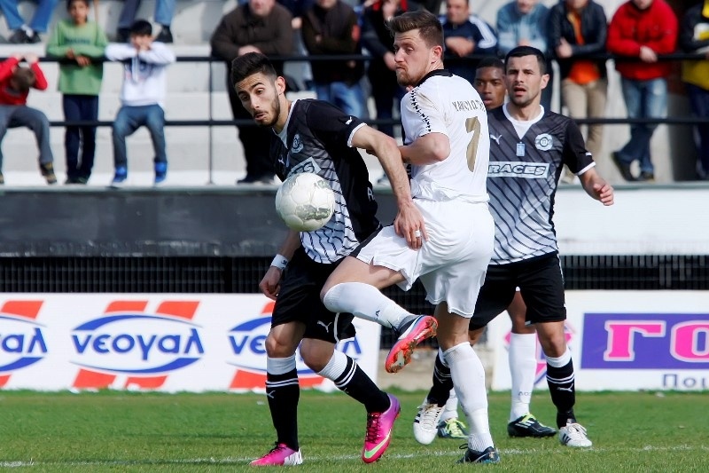 Βατανιακός: Υπέγραψαν οι Καθάριος και Χαρίσης