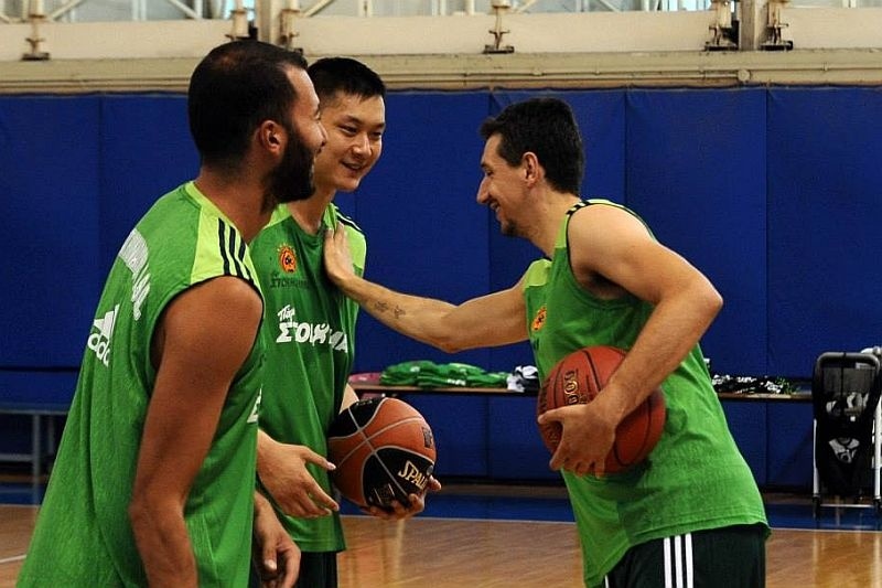 Παναθηναϊκός: Τα πλάνα από την «πρώτη» (video)