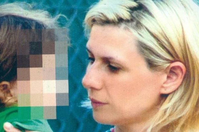 Κατερίνα Καραβάτου: Αγκαλιά με την κόρη της!