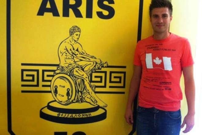 Αρης: Δοκιμάζει Έλσνερ