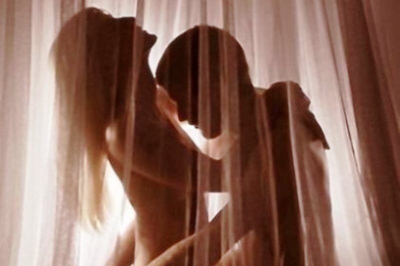 Sex με τον κολλητό σας; 5 σοβαροί λόγοι για να μην το κάνετε!