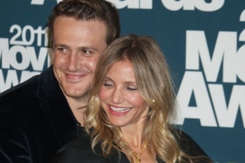 Ποιο είναι το νέο και... όχι τόσο ταιριαστό ζευγάρι του Hollywood;