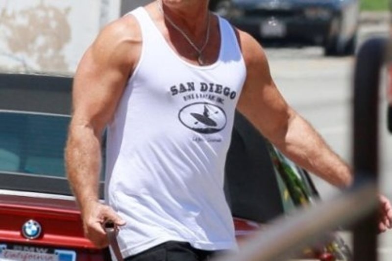 Ποιος star έγινε... τούμπανο στα γεράματα;