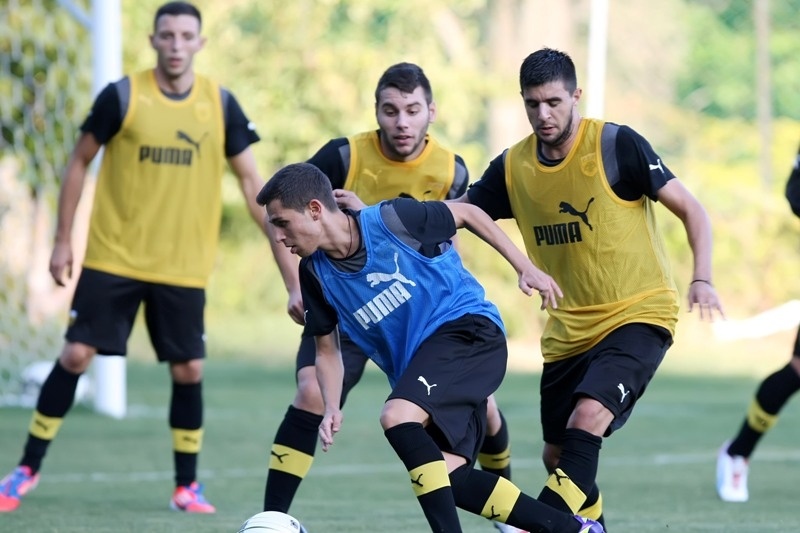 Καζβιρόπουλος: «Πρωτάθλημα με την ΑΕΚ»