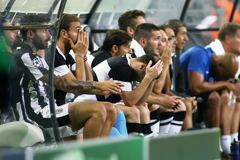 Πλησιάζει την Ελλάδα η Ελβετία