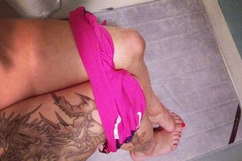 Ποια διάσημη παρουσιάστρια του MTV και μοντέλο πόζαρε στην τουαλέτα;