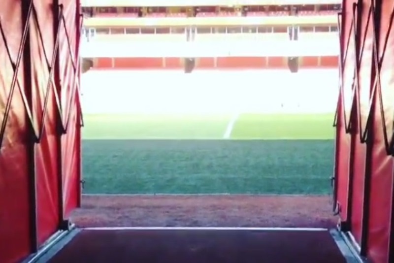 Άρσεναλ: Ζήστε τη μαγεία του «Έμιρεϊτς» (video)