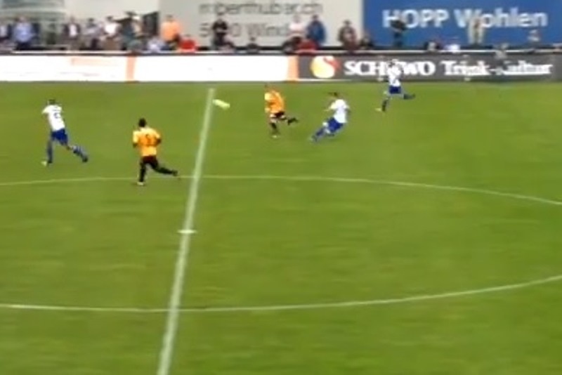 Ελβετία: Βάλτο από τη σέντρα, Τζάμπα είναι! (video)