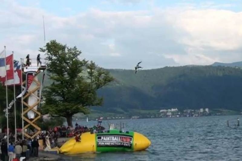 Ένα θεότρελο θαλάσσιο παιχνίδι!