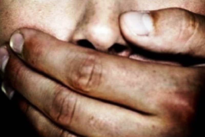 ΣΟΚ στην Αιτωλοακαρνανία: Λήστεψαν και βίασαν 16χρονο σε στάβλο