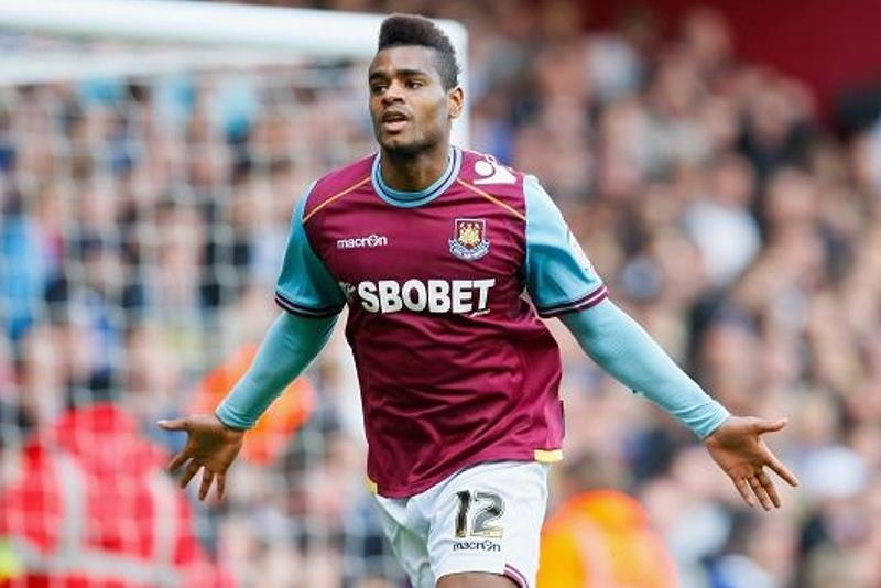 Γουέστ Χαμ: Τάσεις φυγής από Βαζ Τε