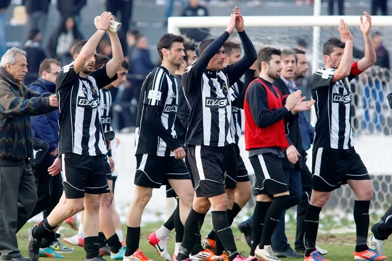 Δόξα Δράμας: «Εμπρός αετέ, μαυραετέ» (video)