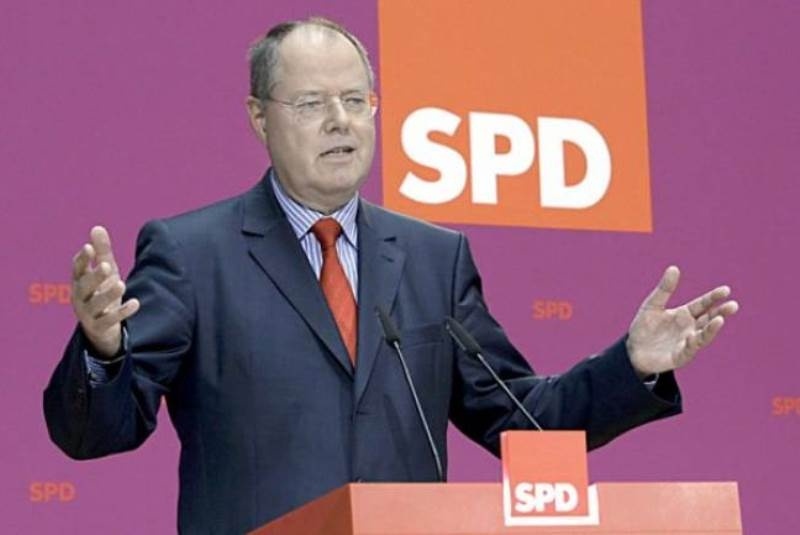 Στάινμπρουκ: «Όχι» σε νέο «κούρεμα» του ελληνικού χρέους