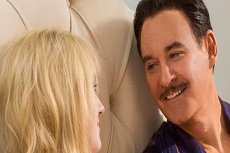 Η 19χρονη Dakota Fanning σε σέξι σκηνές με 65χρονο!