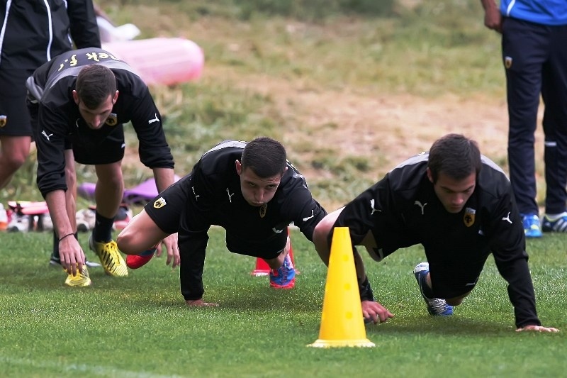 ΑΕΚ: Πρωινή προπόνηση για τους «κομμένους»