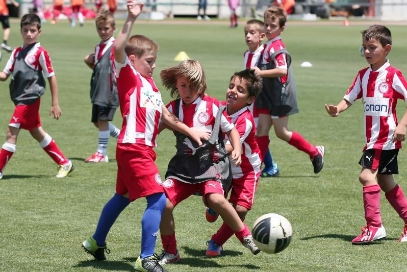 Ολυμπιακός: Σχολή στον Πύργο