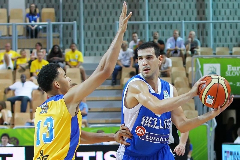 Ζήσης: «Τώρα η Ρωσία» (videos)