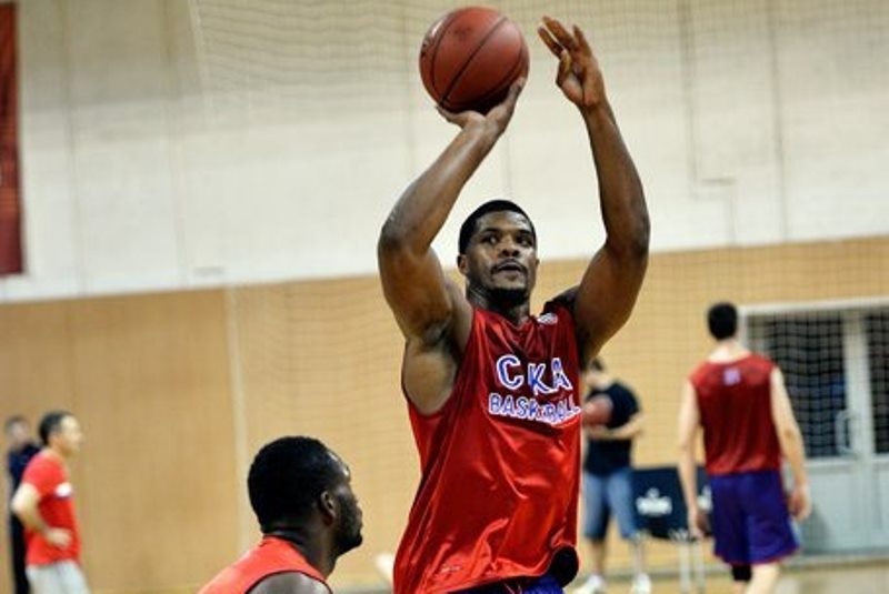 Χάινς στο Onsports: «Να πάρουμε την κούπα από τον Ολυμπιακό!» (photos+videos)