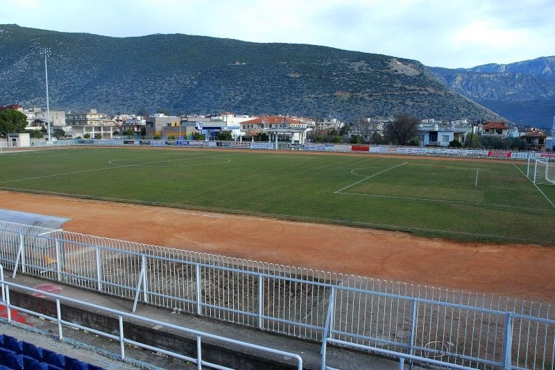 Φωκικός: Πιέζει για Άμφισσα με Ολυμπιακό