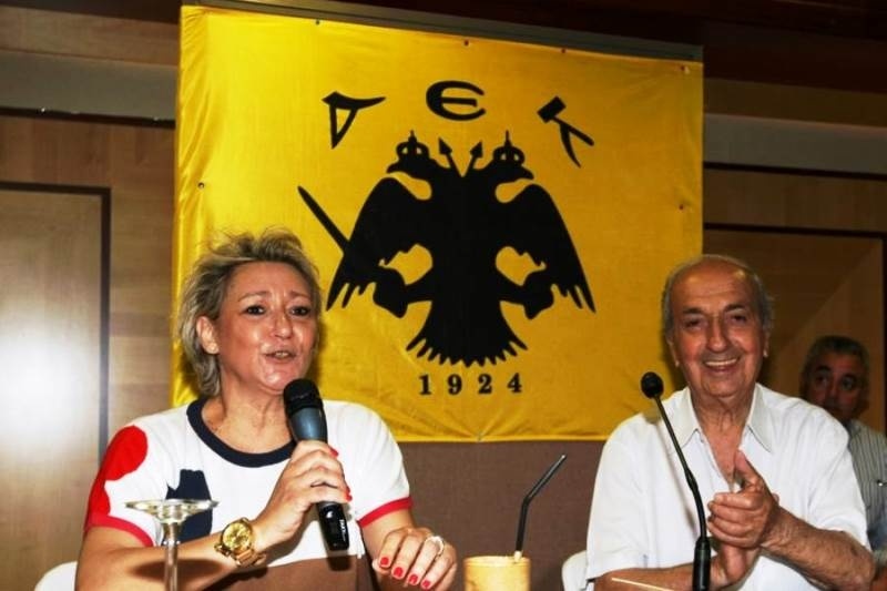Αποστολάκη: «Περιμένουμε να δούμε τα σχέδια»