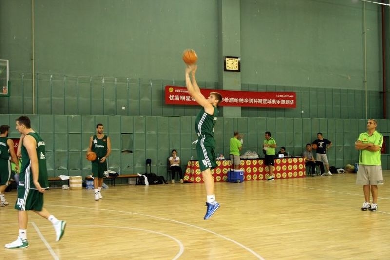 Παναθηναϊκός: Η προπόνηση στο Πεκίνο (video+photos)