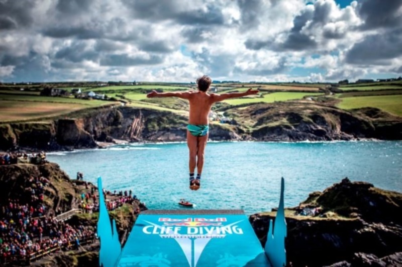 Κυρίαρχος στην έδρα του ο Gary Hunt (photos)