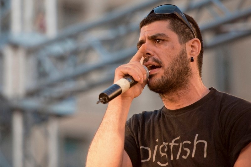 Βόλεϊ: Πανό για τον Παύλο Φύσσα (photo)