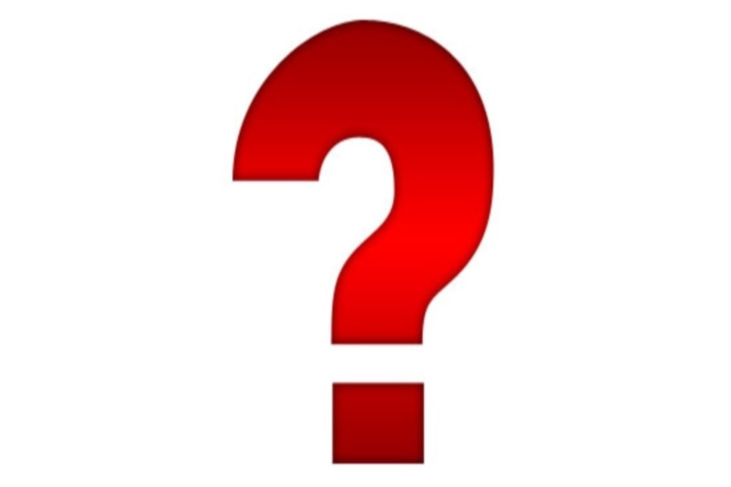 Βίντεο: Γυμνή διαμαρτυρία σε καφετέρια της Γλυφάδας