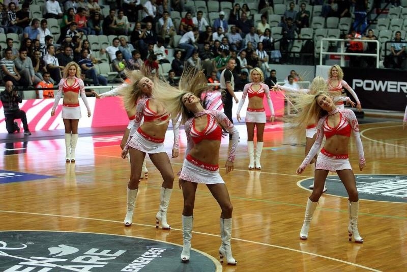 Ολυμπιακός: Οι… καυτές τσιρλίντερς στο Rixos Cup (photos)