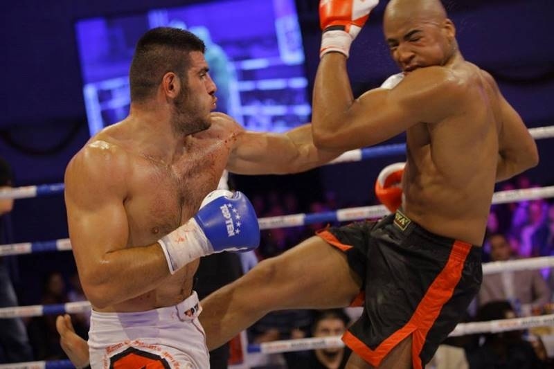 SuperKombat: Λύγισε στον τελικό ο Στοφορίδης (video)