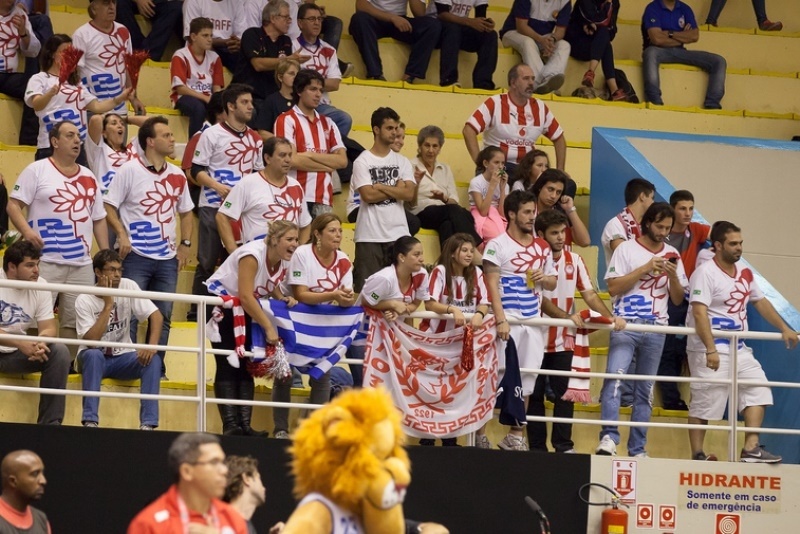 Ολυμπιακός: Οι φίλαθλοι στο Σάο Πάολο (videos+photos)