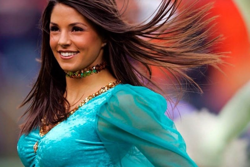 NFL: Οι ανήσυχες τσιρλίντερ (photos)