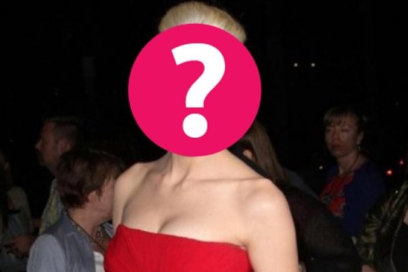 Ποια στάρλετ την έχει «ψωνίσει» και το παίζει ντίβα επειδή το αγόρι της είναι superstar;