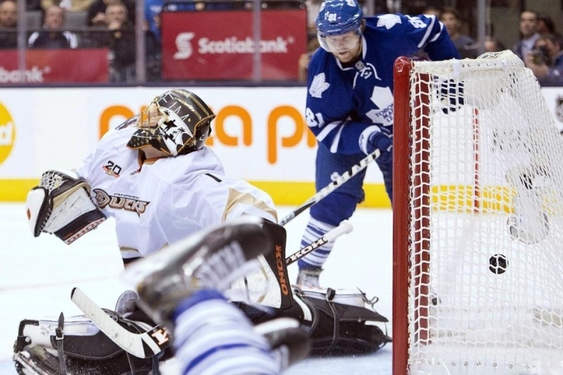 NHL: Χατ τρικ για Phil Kessel (videos)