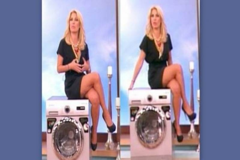 Ελένη Μενεγάκη: Η σέξι εμφάνιση της και το σταυροπόδι πάνω στο πλυντήριο!
