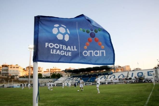 Football league: Και μετά... παρέλαση