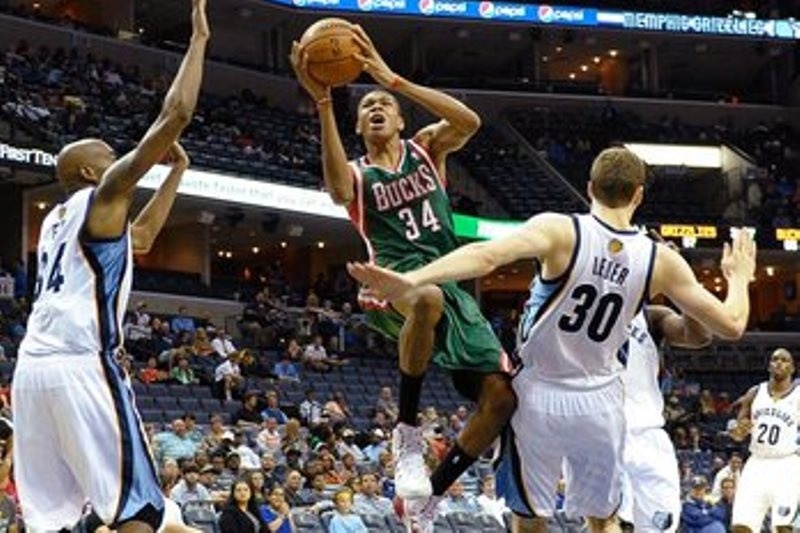 Μιλγουόκι Μπακς: Τα καλύτερα του Αντετοκούμπο (video)