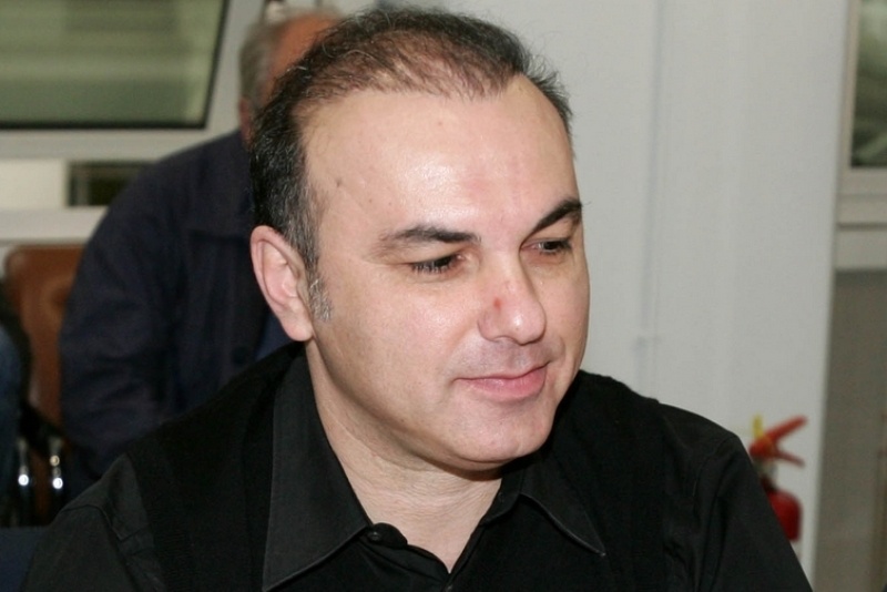 Ελληνιάδης: «Φαβορί ο Ολυμπιακός»