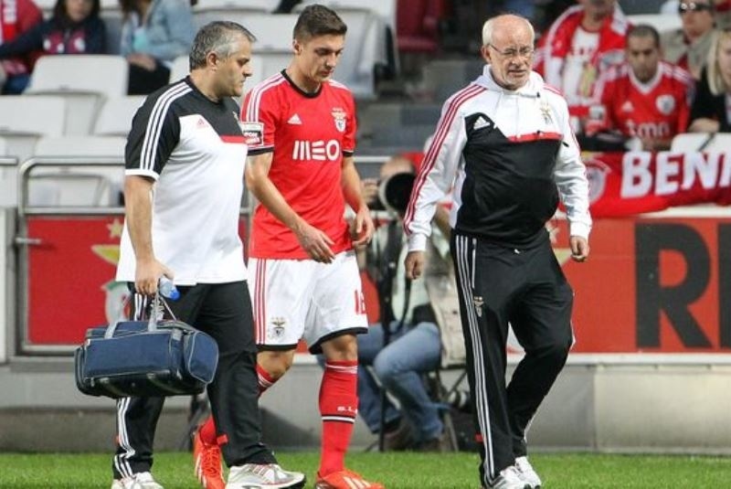 Μπενφίκα: Αγωνία για Σικέιρα και… Ολυμπιακό