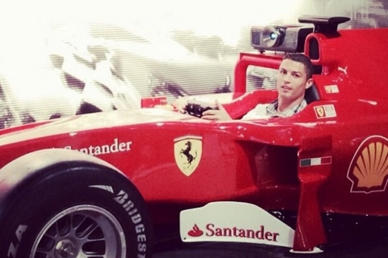 Ρεάλ Μαδρίτης: Στη… Ferrari ο Ρονάλντο! (photos+video)