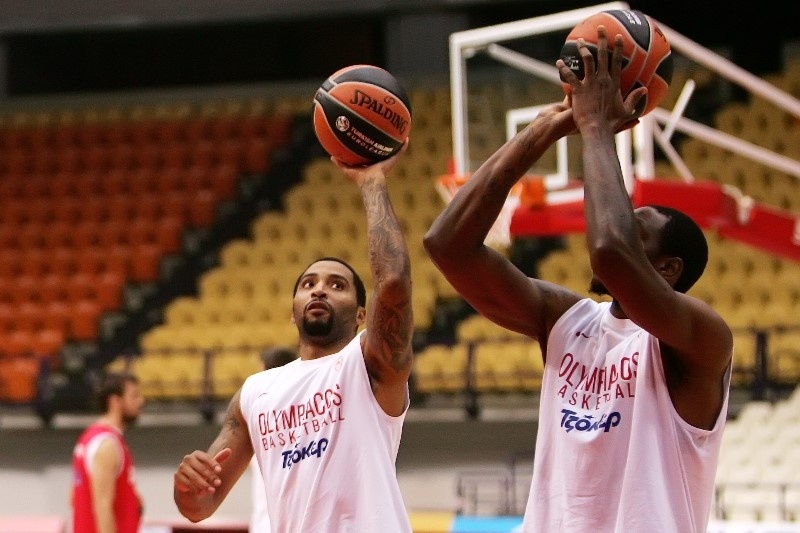 Ολυμπιακός: Η προπόνηση στο ΣΕΦ (photos)