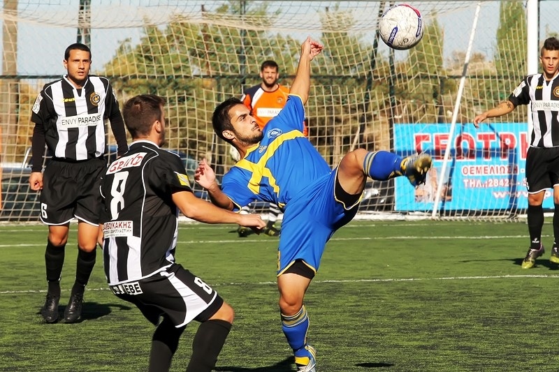Αστέρας Βάρης – Ερμής Ζωνιανών 0-0