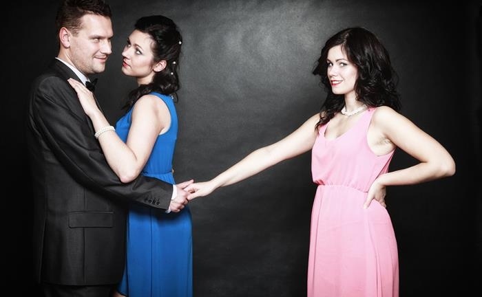 Ο ρόλος του βάρους στην απιστία και την απόρριψη