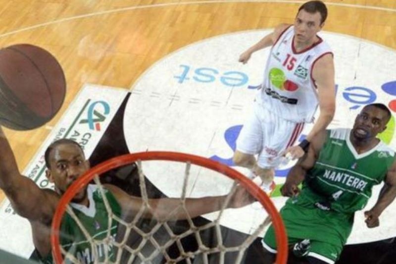 Ναντέρ: «Παρθενική» νίκη, επί της Μπουντιβέλνικ (video)