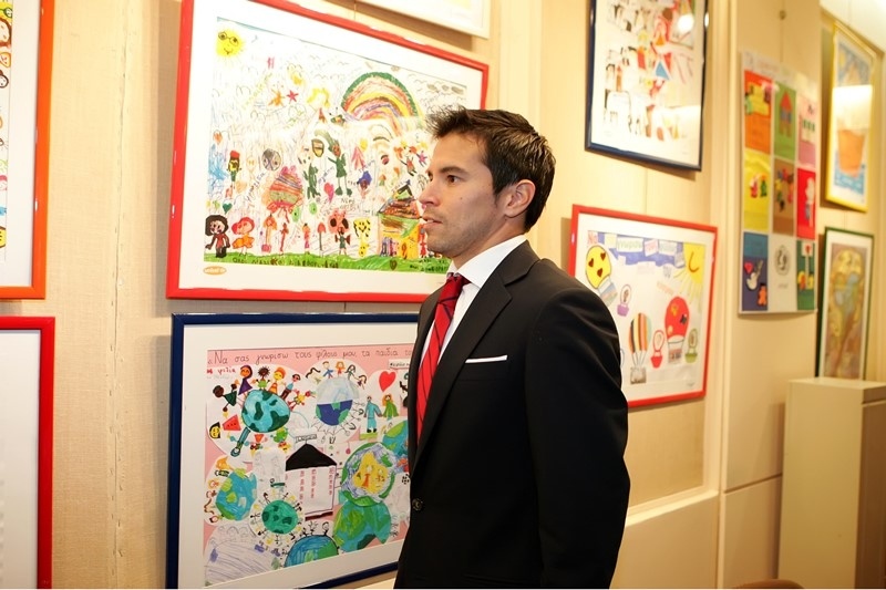 Σαβιόλα: «Να προσφέρω στα παιδιά» (video)