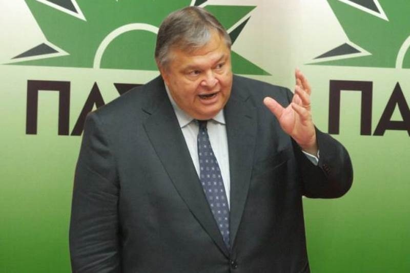 ΠΑΣΟΚ: Η «αποστασία» κράτησε… τρεις μέρες!