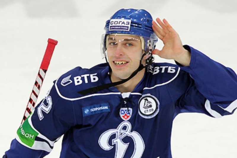 KHL: Άγριο ξύλο στην Ντόνμπας